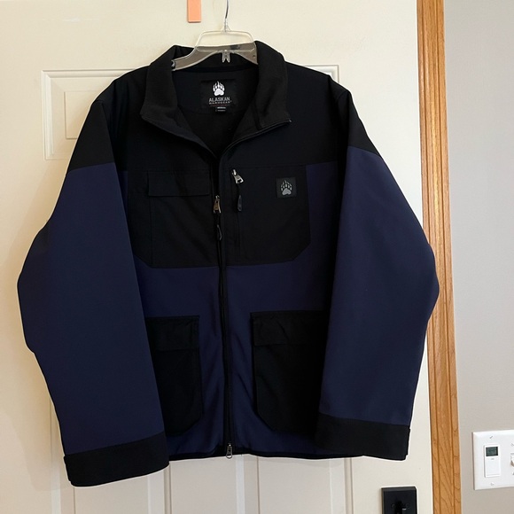 Alaskan Hardgear Duluth Trading Co Force Nine work waterproof jacket. Size XL